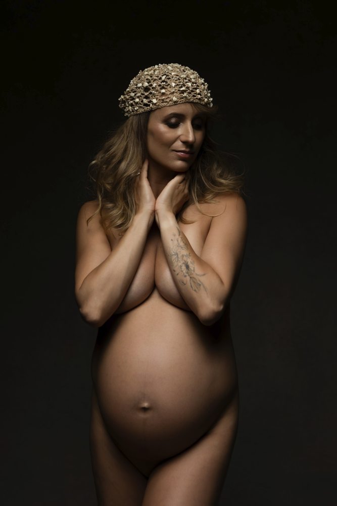 Classic luxury motherhood photoshoot